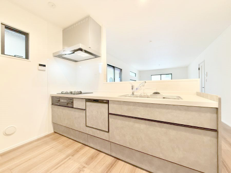 �L�b�`���@�������Ƒ����J��[�߂�A������̂���L�b�`��