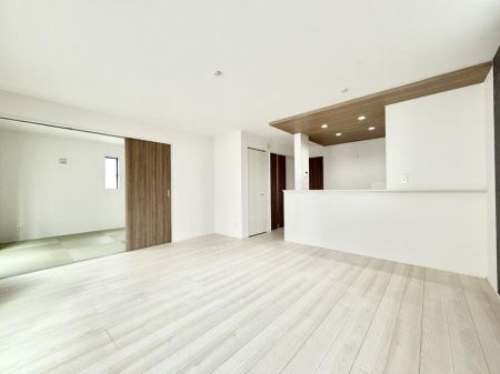 ���r���O�@�������V���v���������ґ�A��؂Ȑl�Ɖ߂����S���قǂ�����