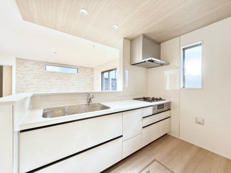 �L�b�`���@���������y���݂ƐH�ׂ�K����͂���L�b�`��