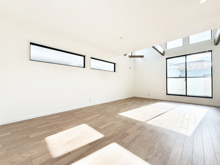 ���r���O�@�������S���������ꏊ�A�������߂����郊�r���O