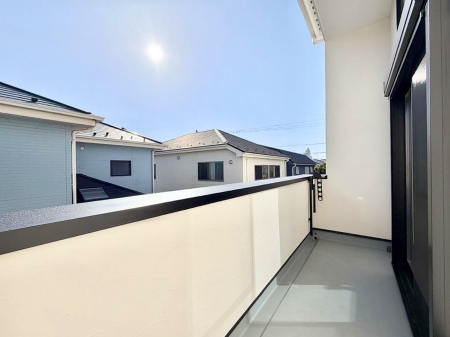 �o���R�j�[�@������ ���R��g�߂Ɋ�����A�J���I�ȃo���R�j�[