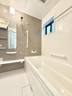 �����@����������̔�������A�S����������Ԃł�