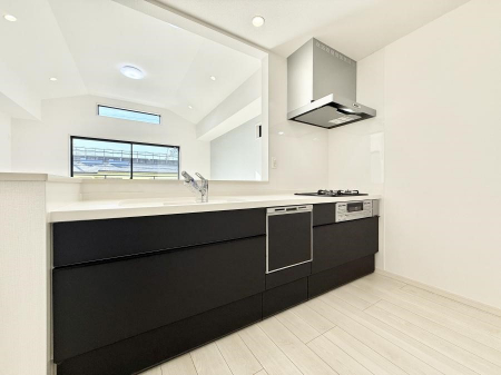 �L�b�`���@���������y���݂ƐH�ׂ�K����͂���L�b�`��