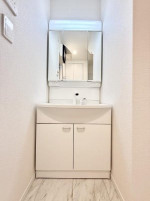 ���ʑ�E���ʏ��@�������Ƒ��݂�Ȃ��g���₷���z�u�ł�