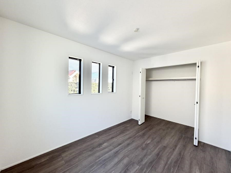 �Q���@���������̔z�u��ʋC���̗ǂ��݌v�ŕ����̋�C�������炸�A��ɐV�N�ȋ�C������܂�