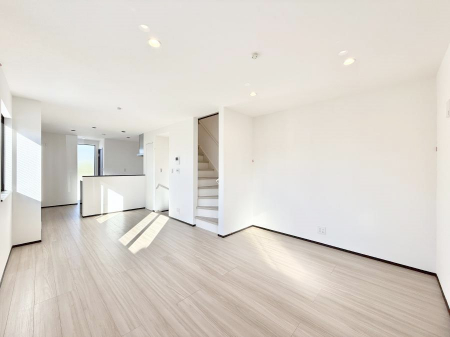 ���r���O�@�������S���������ꏊ�A�������߂����郊�r���O