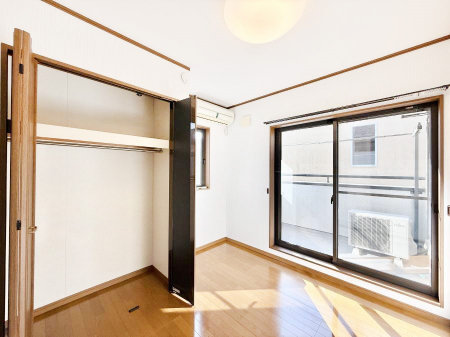 �Q���@���������̔z�u��ʋC���̗ǂ��݌v�ŕ����̋�C�������炸�A��ɐV�N�ȋ�C������܂�