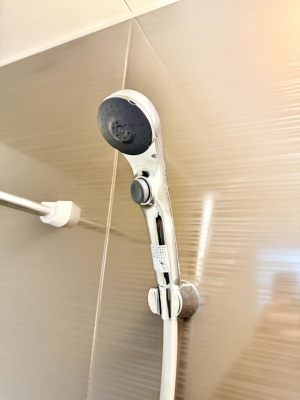 ���̑����ρ@�ݔ����茳�ŊȒP�Ɏ~���ł��邽�߁A���̖��ʌ��������炷���Ƃ��ł��܂��B