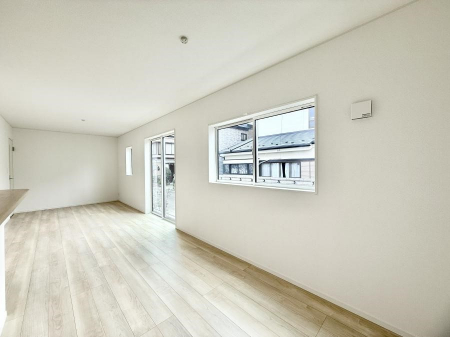 ���r���O�@���������R�Ɖ�b�����܂��A�S�n�悢�ЂƂƂ�