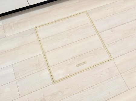 ���̑����ρ@�ݔ����B�ꂽ���[�X�y�[�X�ŉƑS�̂��X�b�L��