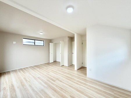 �q�������@�������d����׋��̃X�y�[�X�Ɏg�����ƂŁA�W�����₷���Â��Ȋ��������܂�