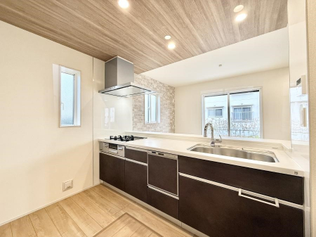 �L�b�`���@�������V���v���ŋ@�\�I�A�����g���₷���L�b�`��