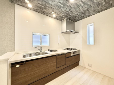 �L�b�`���@�������L���C�ɕЕt���A�g���₷���L�b�`��