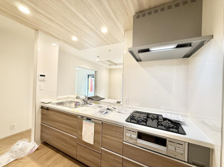 �L�b�`���@�������V���v���Ŕ������S�n�悢���Ԃ𐶂ރL�b�`�����