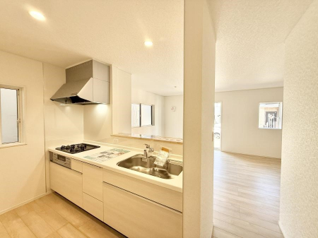 �L�b�`���@�������Ƒ��ƂȂ���A�R�~���j�P�[�V�����̏�