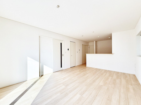 ���r���O�@�����������������Ɠ��ʂɂ���A�e���̋��