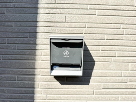 ���̑����ρ@�ݔ�������ŊȒP�ɏ[�d�ł��A�G�R�ȃJ�[���C�t���T�|�[�g