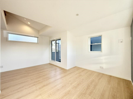 ���r���O�@�������Ƒ��̎��Ԃ��ʂ�A���K�Ŗ��������