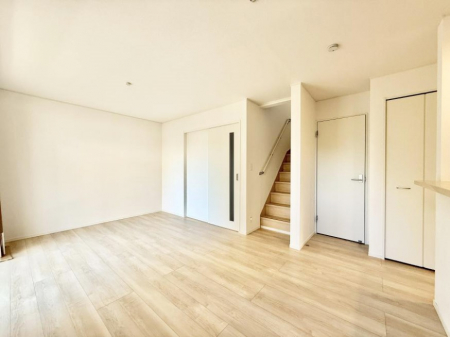 ���r���O�@���������났�ƏΊ炪�W�܂�A�S���܂郊�r���O