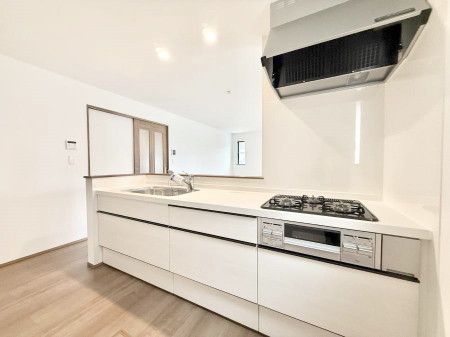 �L�b�`���@�����������������Ԃ����܂��A�Ί炠�ӂ��L�b�`��