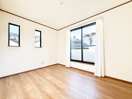 �q�������@�������v���C�x�[�g��ԂƂ��ĐÂ��ŗ�������������񋟂��Ă���܂�