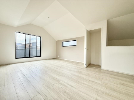 ���r���O�@���������C�ɓ���̏ꏊ�ŁA�̂�т�Ƃ������Ԃ�