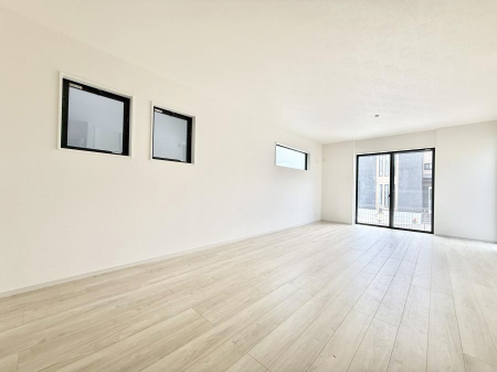 ���r���O�@���������C�ɓ���̏ꏊ�ŁA�̂�т�Ƃ������Ԃ�