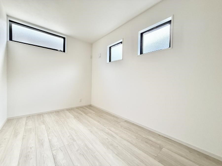 �q�������@�������v���C�x�[�g��ԂƂ��ĐÂ��ŗ�������������񋟂��Ă���܂�