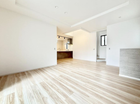 ���r���O�@�������V���v���������ґ�A��؂Ȑl�Ɖ߂����S���قǂ�����