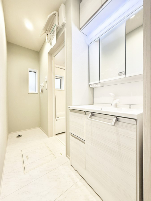 ���ʑ�E���ʏ��@�������Ƒ��݂�Ȃ��g���₷���z�u�ł�