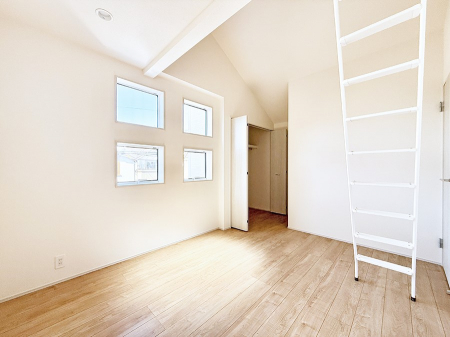 �q�������@�������Ƌ�⃌�C�A�E�g�����R�ɔz�u�ł��邽�ߎg�����肪�ǂ����K�ɉ߂����܂�