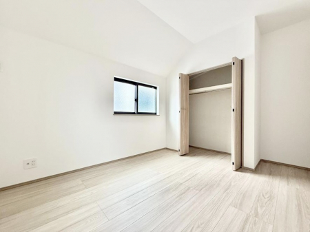 �q�������@�������v���C�x�[�g��ԂƂ��ĐÂ��ŗ�������������񋟂��Ă���܂�