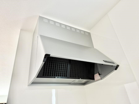 ���̑����ρ@�ݔ����������̏��C����������C��ɗU������A�����I�ɔr�����ł��܂��B