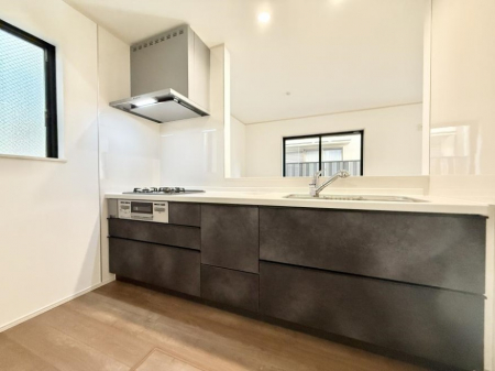 �L�b�`���@���������y���݂ƐH�ׂ�K����͂���L�b�`��