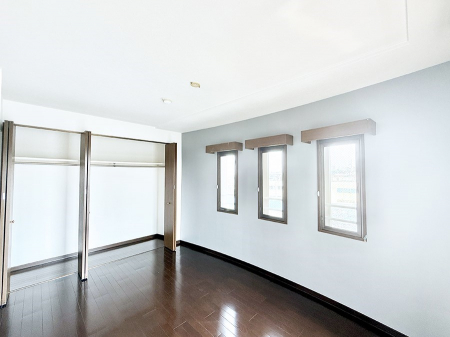 ̑ρ@F̂ŉ₩ȎԂy߂܂