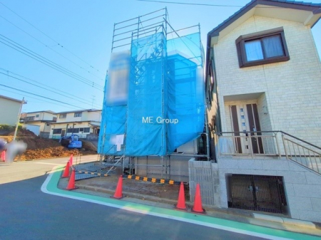 nOώʐ^@OρV炵n܂ꏊŁAƑJ[߂