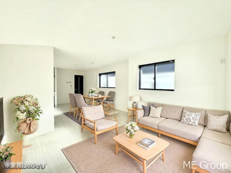 ���r���O�@���������S�n�̂����A���z�̃��r���O