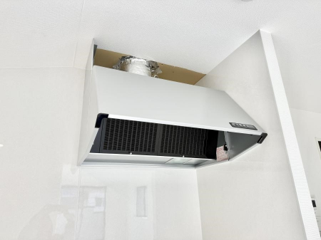 ���̑����ρ@�ݔ����������̏��C����������C��ɗU������A�����I�ɔr�����ł��܂��B