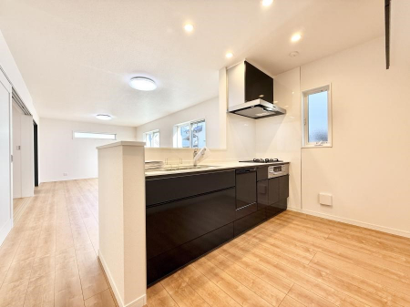 �L�b�`���@�����������������Ԃ����܂��A�Ί炠�ӂ��L�b�`��