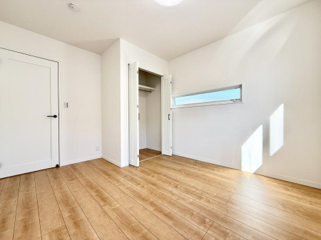 �q�������@�������v���C�x�[�g��ԂƂ��ĐÂ��ŗ�������������񋟂��Ă���܂�