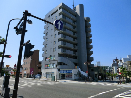 ӊ@ctEۈ牀 1100m ɂۈ牀vl|s[