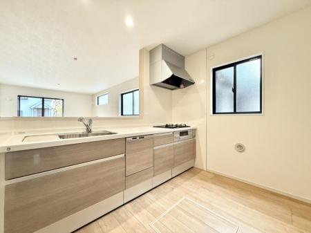 �L�b�`���@���������y���݂ƐH�ׂ�K����͂���L�b�`��