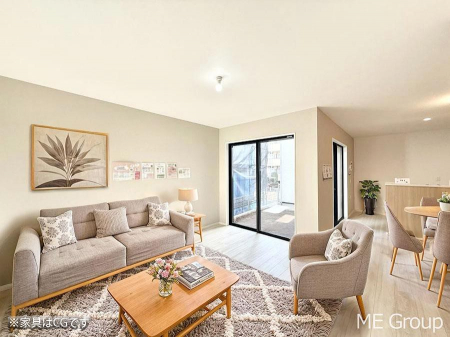 ���r���O�@���������S�n�̂����A���z�̃��r���O