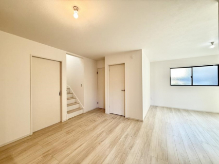 ���r���O�@���������R�Ɖ�b�����܂��A�S�n�悢�ЂƂƂ�