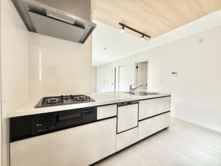 �L�b�`���@�������V���v���Ŕ������S�n�悢���Ԃ𐶂ރL�b�`�����