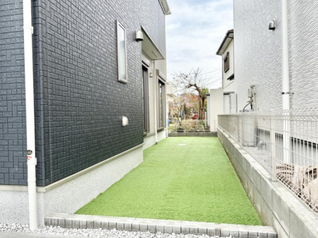 ���̑��@�O�ρ���炵�ɏ�����^����A�΂��������ꂽ�Z�܂��ł�