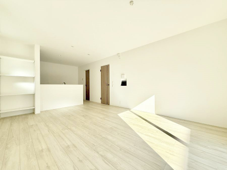 ���r���O�@�������S���������ꏊ�A�������߂����郊�r���O