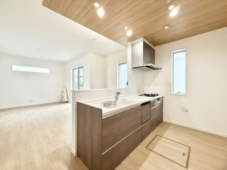 �L�b�`���@�������Ƒ����J��[�߂�A������̂���L�b�`��