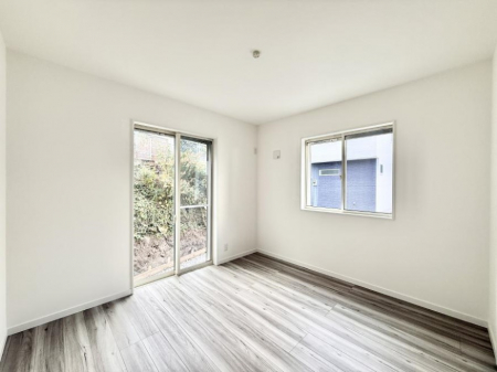 �Q���@���������̔z�u��ʋC���̗ǂ��݌v�ŕ����̋�C�������炸�A��ɐV�N�ȋ�C������܂�