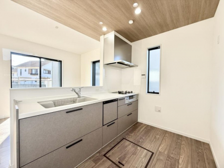 �L�b�`���@���������y���݂ƐH�ׂ�K����͂���L�b�`��